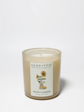 White Flowers 10 oz scented candle